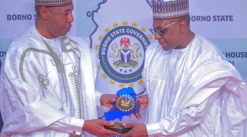 Governor Babagana Umara Zulum presenting a souvenir to Nigeria’s minister of health, Professor Mohammed Ali Pate during the minister’s visit to Government House, Maiduguri on Friday.