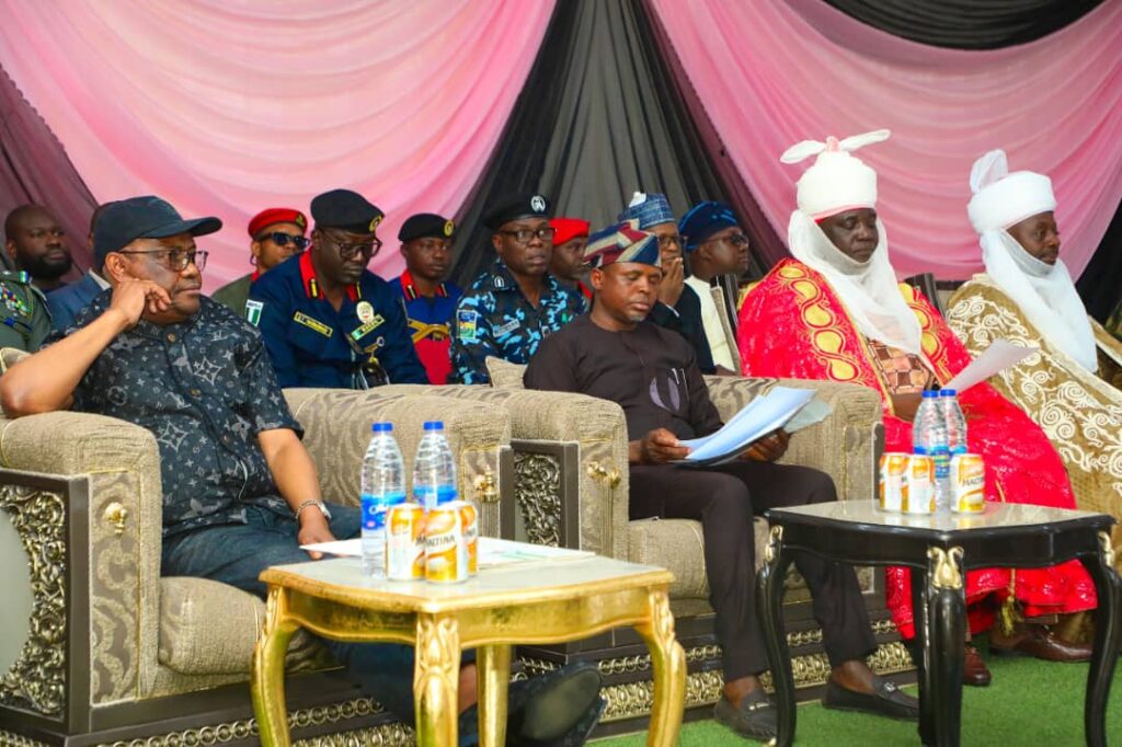 L-R : FCT Minister, Barrister Nyesom Wike, Bwari Area Council Chairman, Dr John Gabaya, Sarkin Bwari, HRH Awwal Ijakoro, Etsu Bwari HRH Ibrahim Yaro during the townhall meeting on security in Bwari on Wednesday
